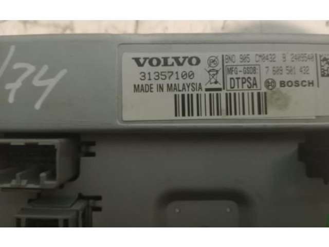Дисплей    7609501432   Volvo S60
