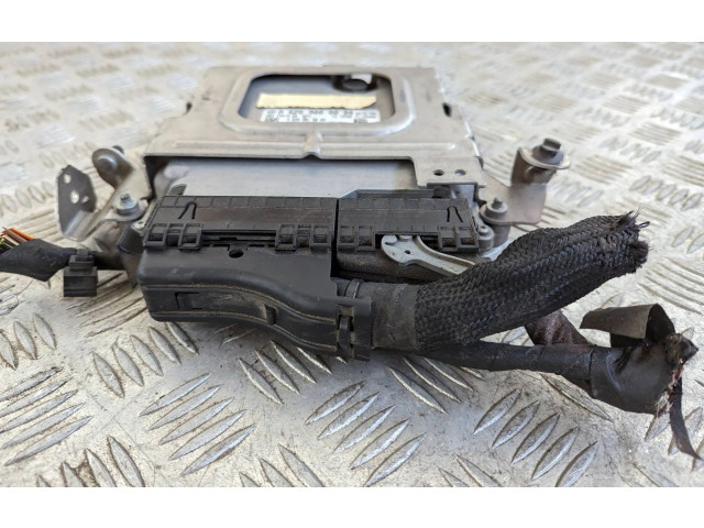 Блок управления двигателем ECU