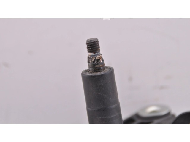 Моторчик заднего дворника 5K6955711B    Volkswagen Touran I