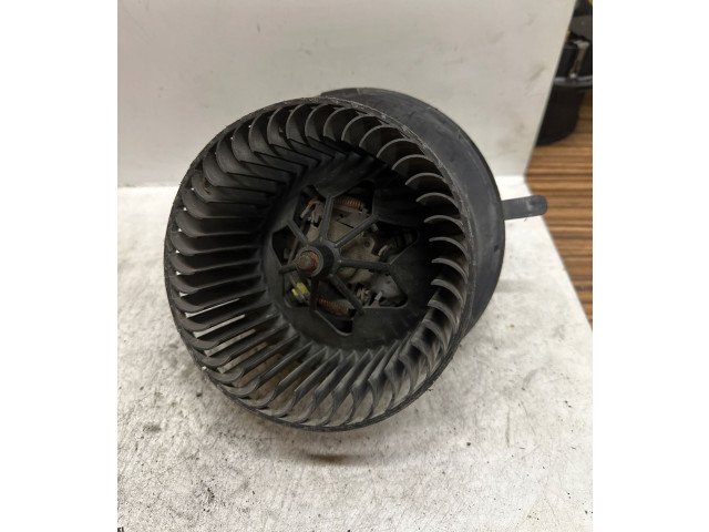 Вентилятор печки 1K1819015, 1K1819015C Skoda Octavia Mk2 (1Z)