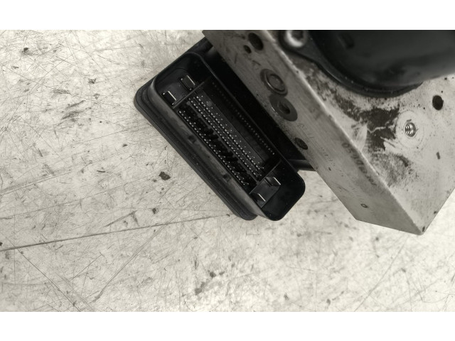 Блок АБС 8671224   Volvo  S80  1999 - 2003 года