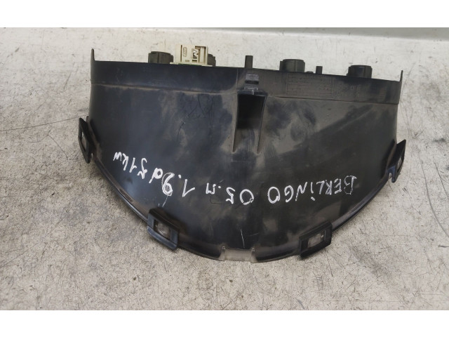 Přístrojová deska  Citroen Berlingo 2003 9658696080  