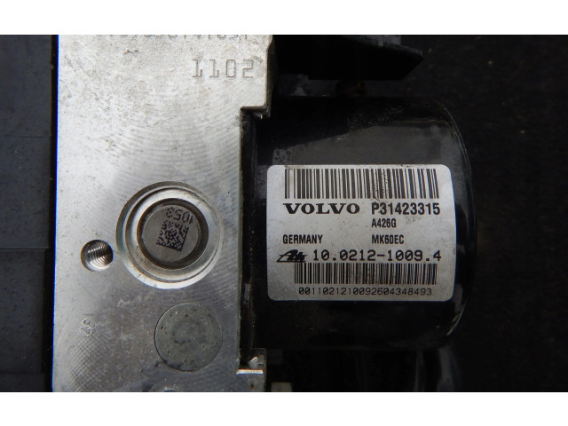 Блок управления АБС    Volvo V40