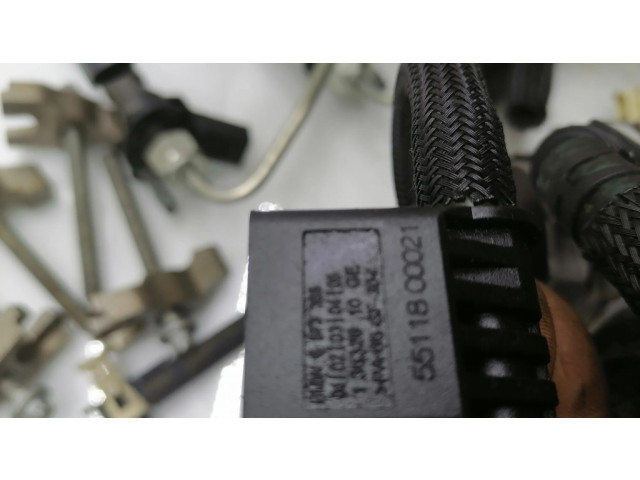 Vstřikovač 8571569, 0445216051   BMW 7 G11 G12  pro naftový motor 3.0  