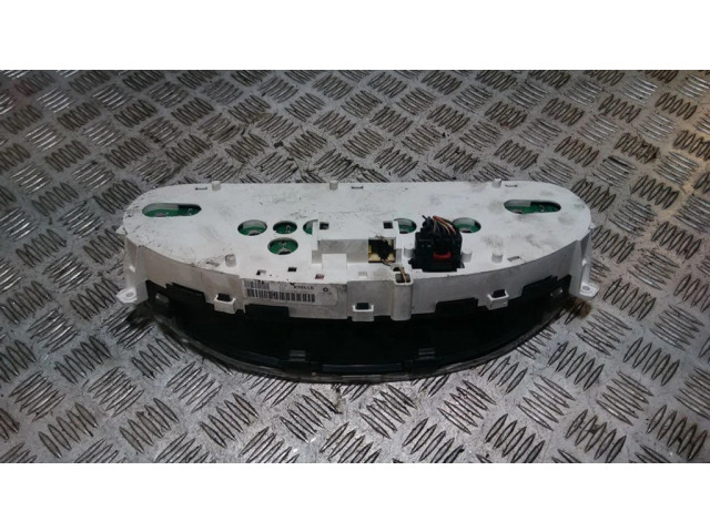 Přístrojová deska Chrysler Voyager 2006 TN157530