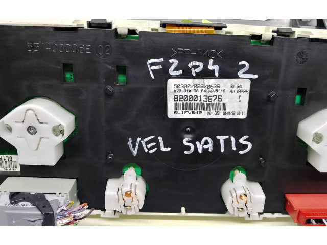 Přístrojová deska Renault Vel Satis 2004 8200013676