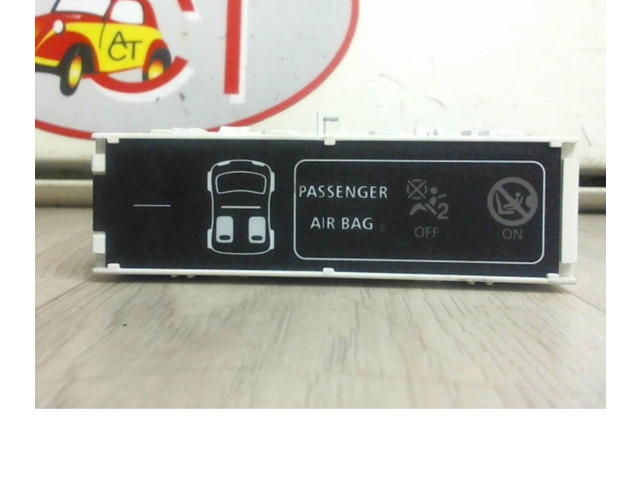 Экран/ дисплей / маленький экран Renault Twingo III