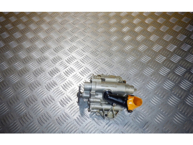 Масляный насос   04E115109S  Skoda Fabia Mk3 (NJ) 