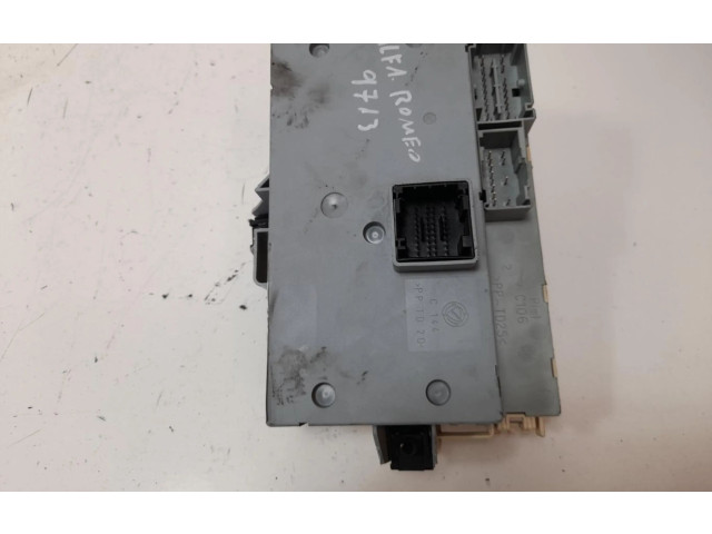 Блок предохранителей 60698375 Alfa Romeo GT