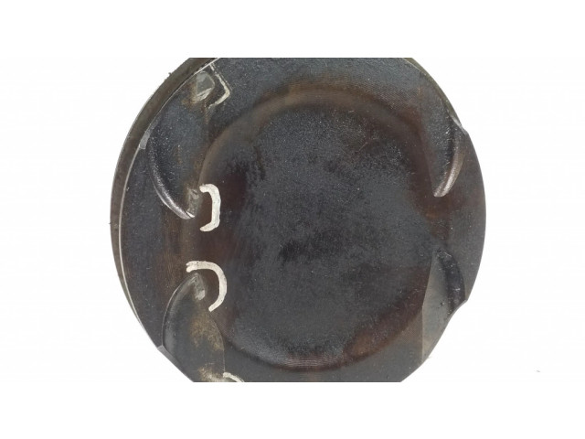 Píst 7565233 BMW 7 F01 F02 F03 F04 pro benzínový motor 4.4