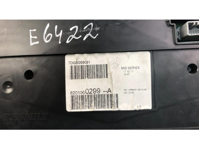 Панель приборов 8201060299A Renault Clio III