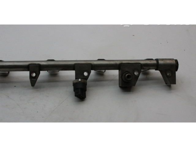 Vstřikovací lišta 7523439 BMW 7 E65 E66 pro benzínový motor 6.0 N73 B60 A