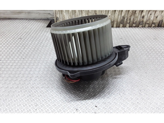 Вентилятор печки    0130111202   Audi A6 S6 C5 4B