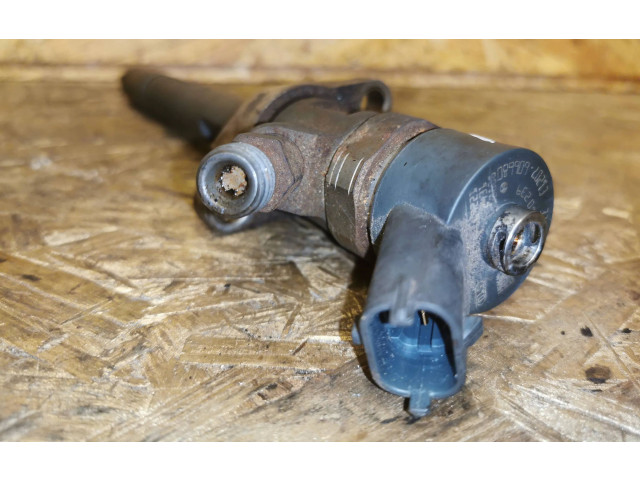 Vstřikovač 0445110239 Citroen Berlingo