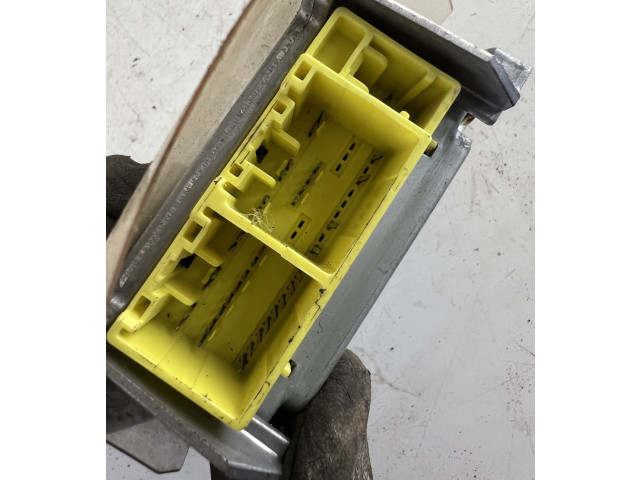 Блок подушек безопасности MR587731, W2T61671A Mitsubishi Outlander