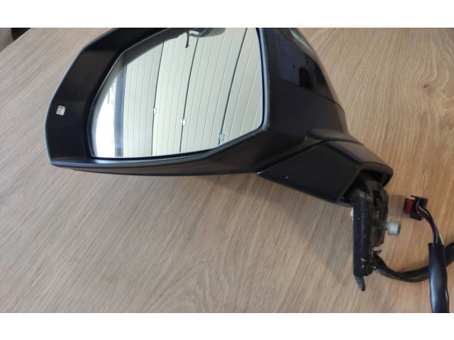 Зеркало электрическое Audi Q5 SQ5 2017 - года