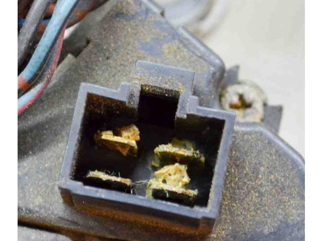 Моторчик дворников 1591006642, MB622910 Dodge Stealth