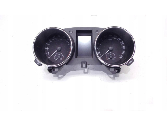 Geschwindigkeitsmesser Cockpit 5L0920800K   Skoda Yeti (5L)