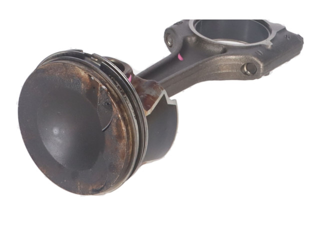 Шатун 06H198401D Volkswagen Golf VII