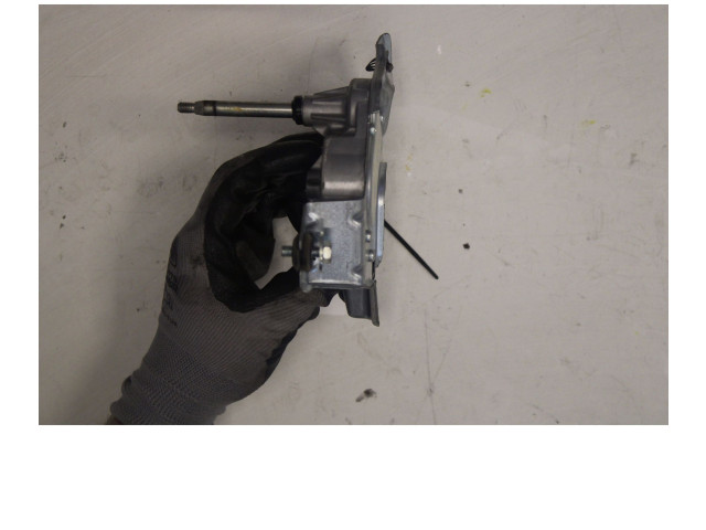 Моторчик заднего дворника Suzuki Vitara (LY)