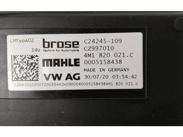 Вентилятор печки    4M1820021C   Audi e-tron