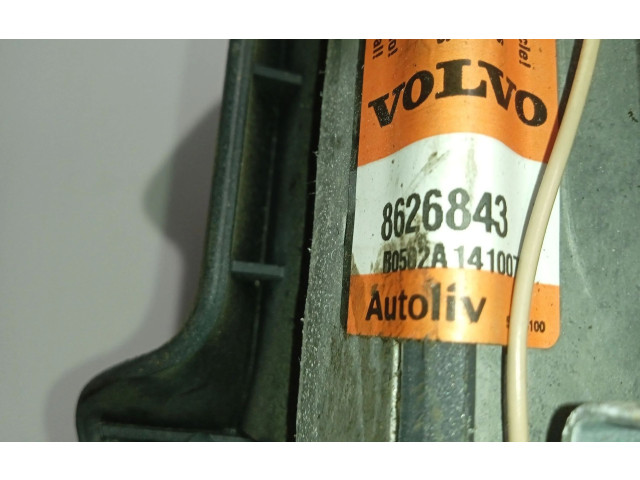 Подушка безопасности водителя 8626843 Volvo V70