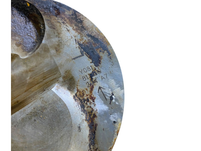  Поршень с шатуном  12656875, 12714549  Chevrolet Camaro  