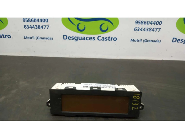 Дисплей 102477704 Citroen Berlingo