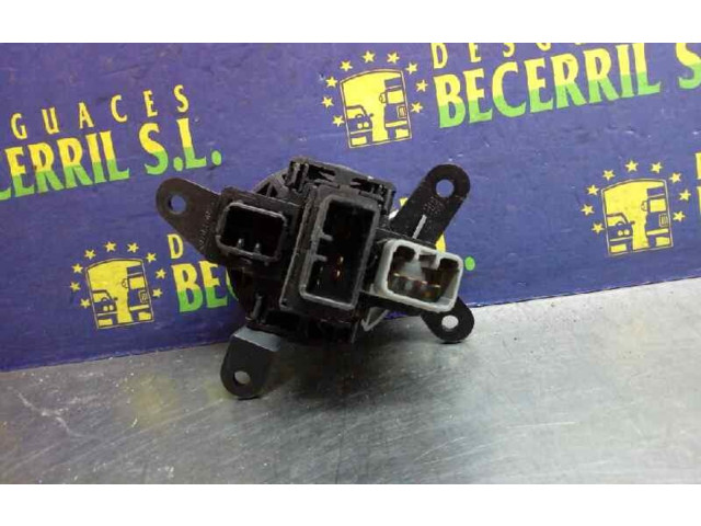 Ручка стеклоочистителей 937012761031025   Hyundai Coupe