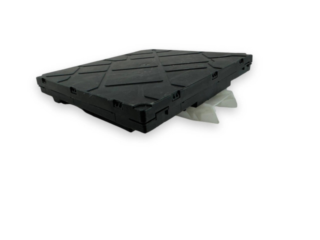 Комфортный модуль 5Q0937084DQ, A3C04273702    Volkswagen Tiguan