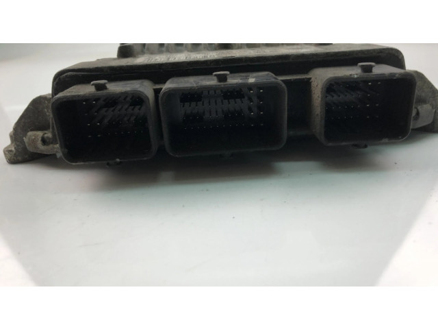 Řídící jednotka 7S6112A650EA Ford Fiesta 2001