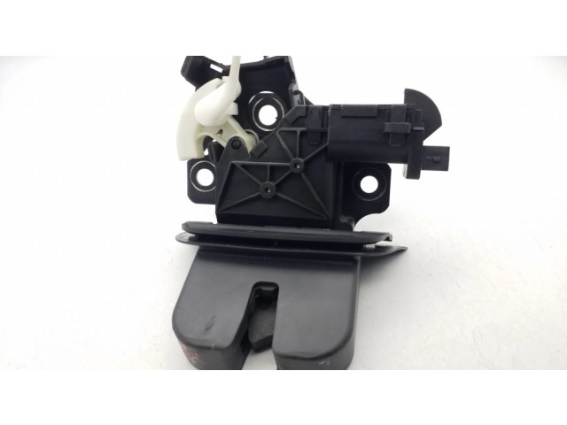 замок багажника 8P4827505C, 4L0827520 Audi Q7 4L 2005-2015 года