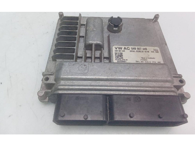 Řídící jednotka 04B907445   Volkswagen Tiguan 2008