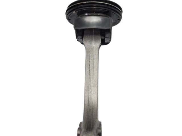 Поршень 46354757, 46346020 Jeep Renegade