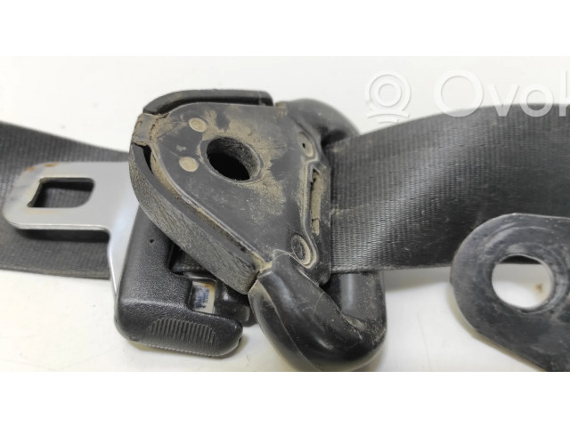 Передний ремень безопасности