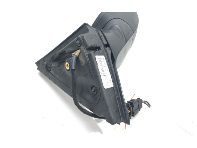 Зеркало электрическое        Skoda Fabia Mk3 (NJ)  2015 - 2021 года   