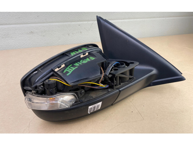 Зеркало электрическое Skoda Fabia Mk3 (NJ) 2015 - 2021 года