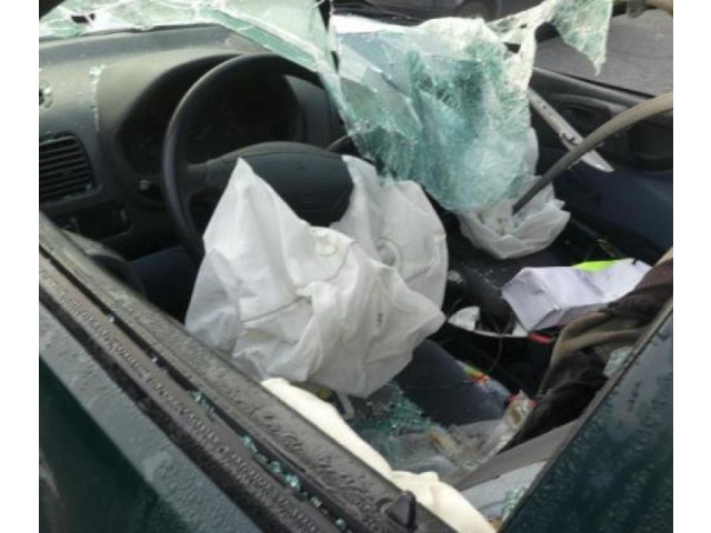 Моторчик заднего дворника     Mitsubishi Space Star