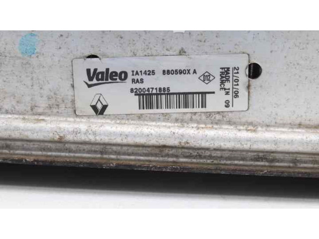 Интеркулер  8200471888, 880590X8200471885   Renault Clio III 