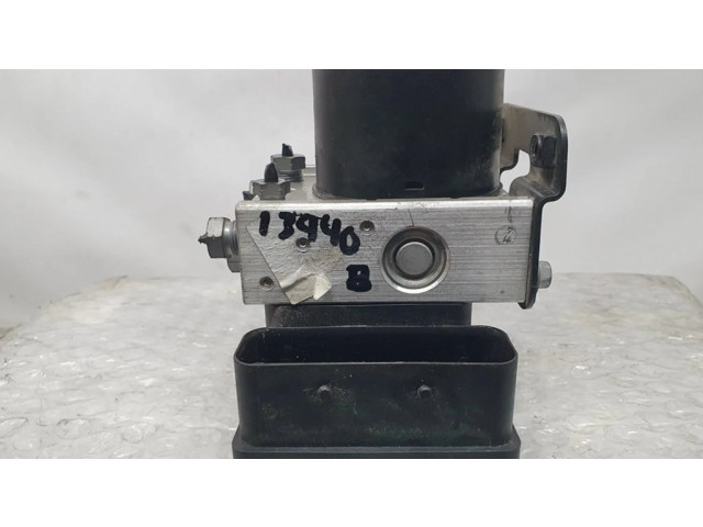 Блок АБС 8V512M110AD, 06210213174 Ford Fiesta 2002-2005 года