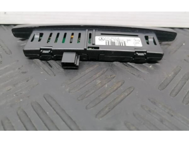 Дисплей    A0015424423   Mercedes-Benz E C207 W207