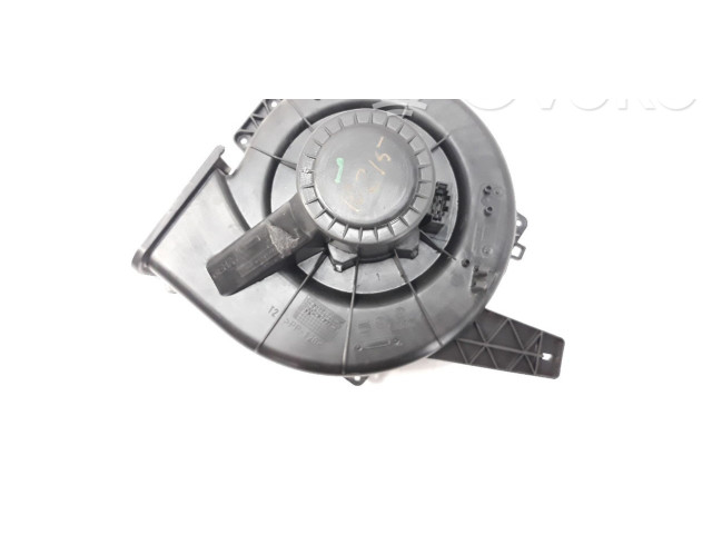 Вентилятор печки 6R1819015 Audi A1