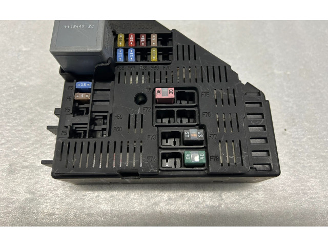 Блок предохранителей 31473984   Volvo XC90    