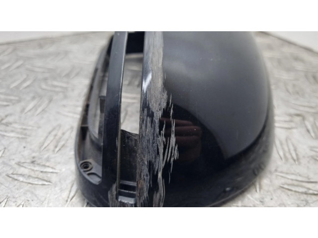 Пластиковая отделка зеркала