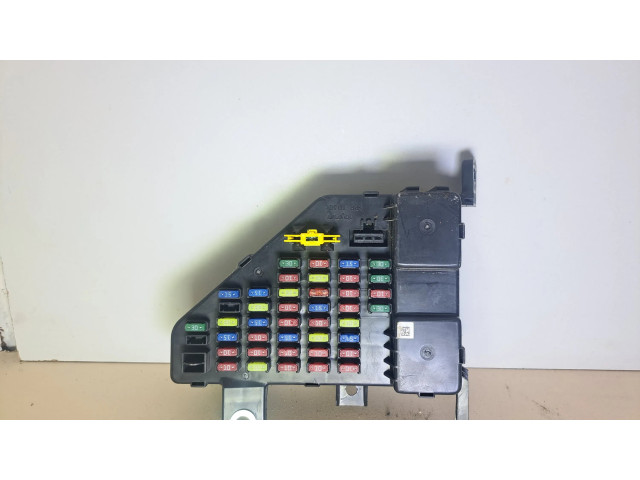 Pojistková skříňka 911102E001, AK6751 Hyundai Tucson JM 2007