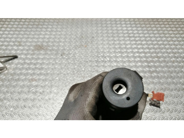 Řídící jednotka 0281030546, 9807885980   Citroen Berlingo 2014