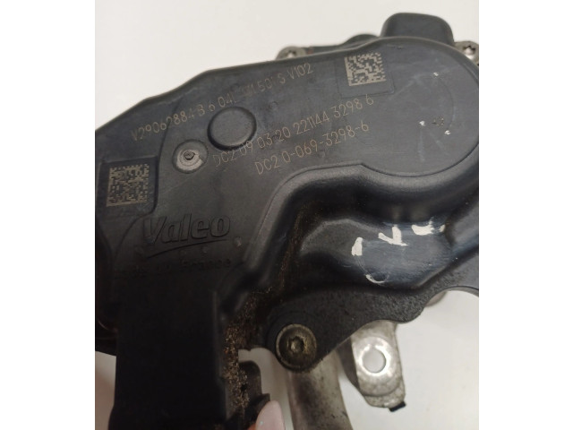 Моторчик дворников 04L131501S    Volkswagen Golf VII