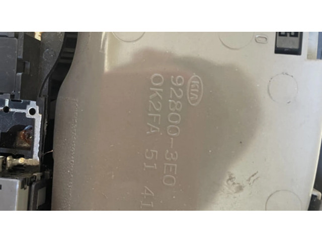 Фонарь освещения передних мест