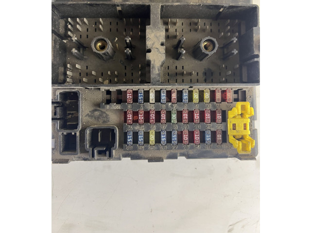 Блок предохранителей 3511A11B Jeep Grand Cherokee (WJ)