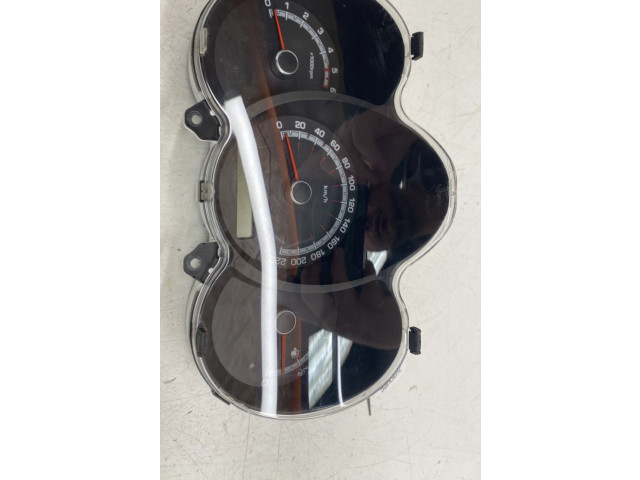 Панель приборов 940041P420 KIA Venga